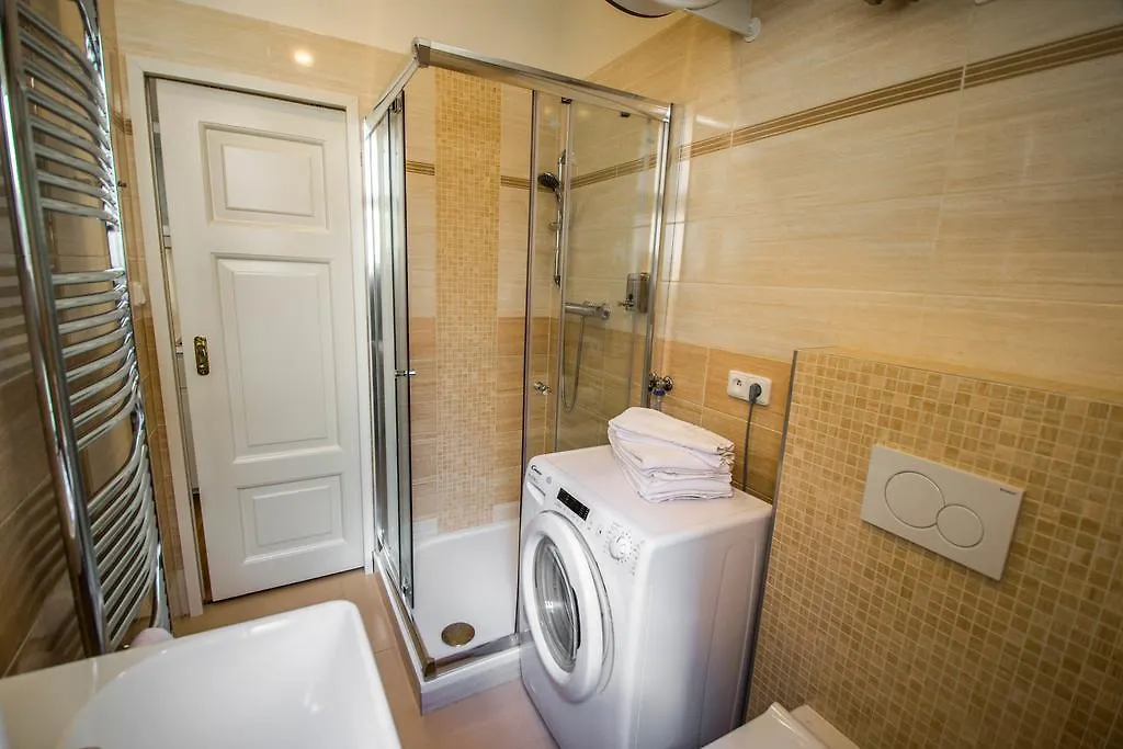 Appartamento Unique Apt 250M From The Charles Bridge Praga