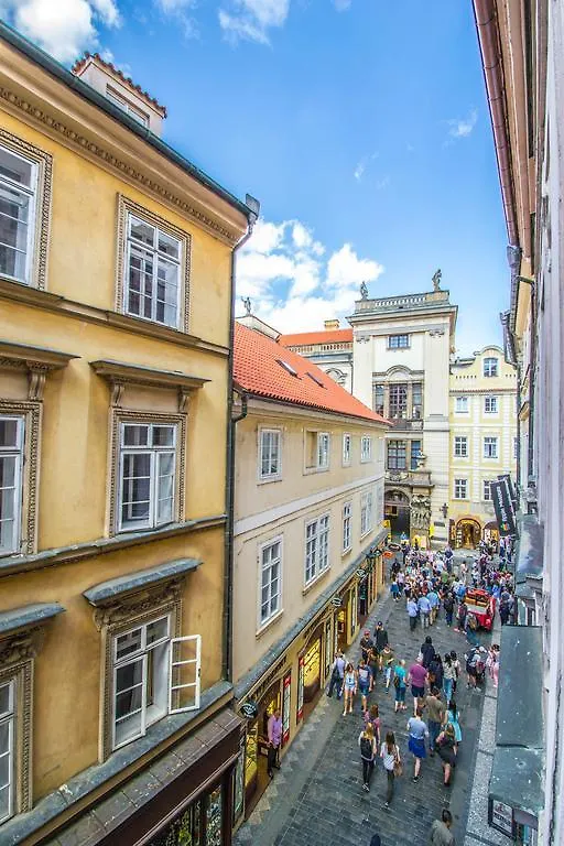 Unique Apt 250M From The Charles Bridge Prag 0*,